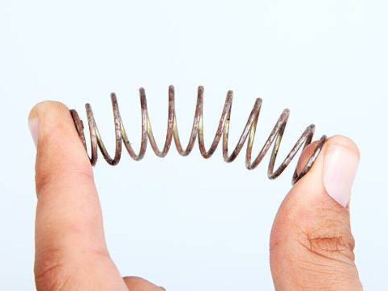 バネ指について